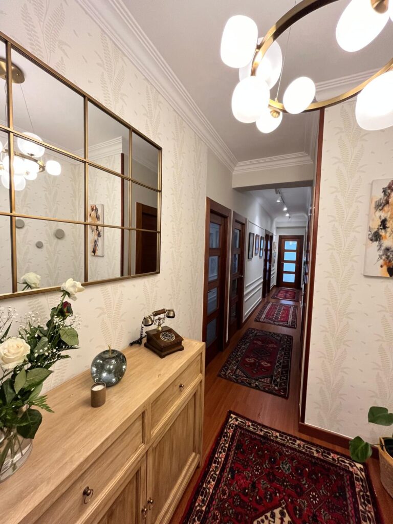 Decoración parcial – PASILLO Y RECIBIDOR